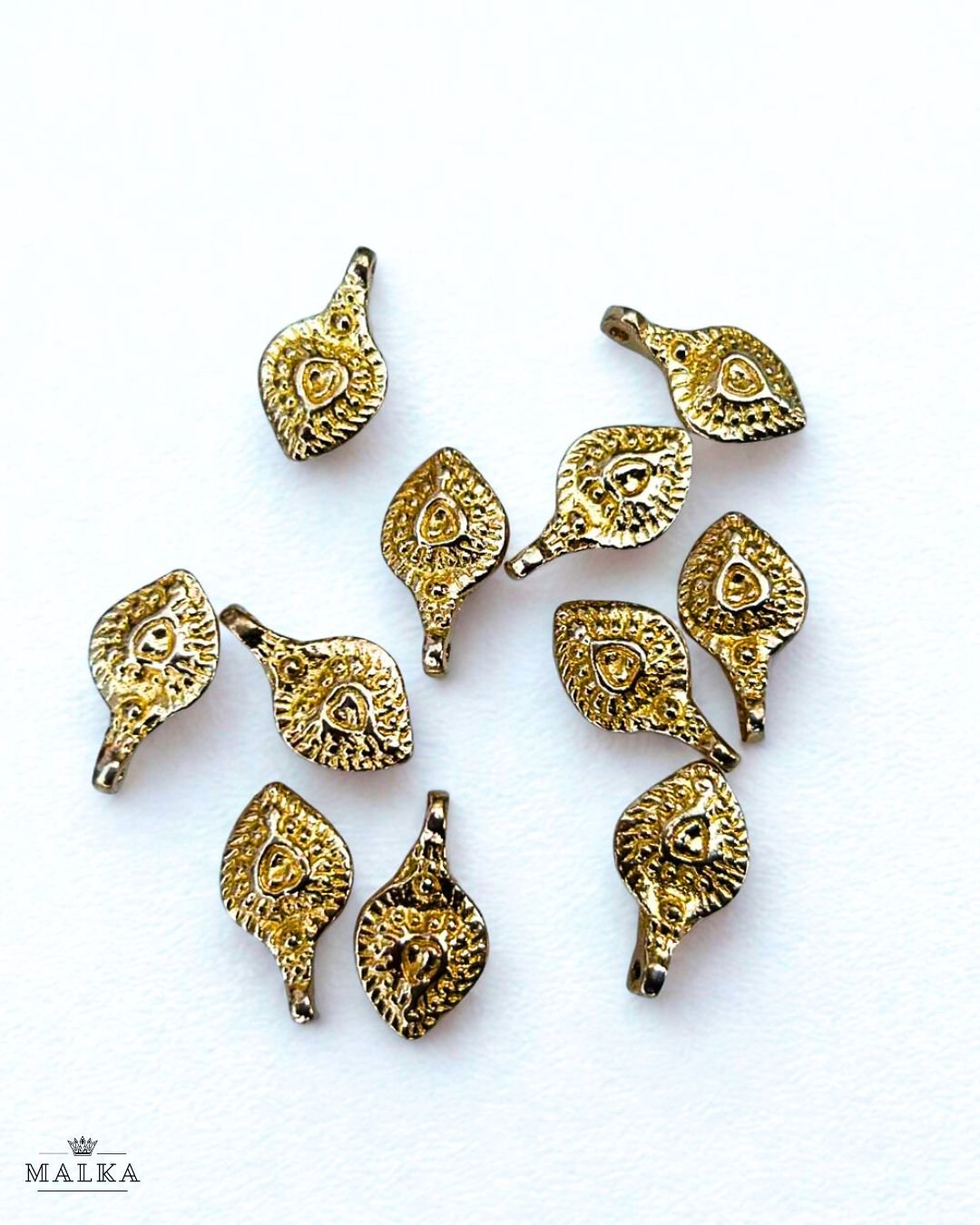 Textured Oval Drop Brass Charms – Pack of 5 Pieces - Image 2