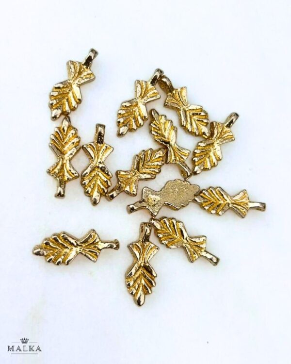 Leaf Motif Brass Charms – Pack of 5 Pieces