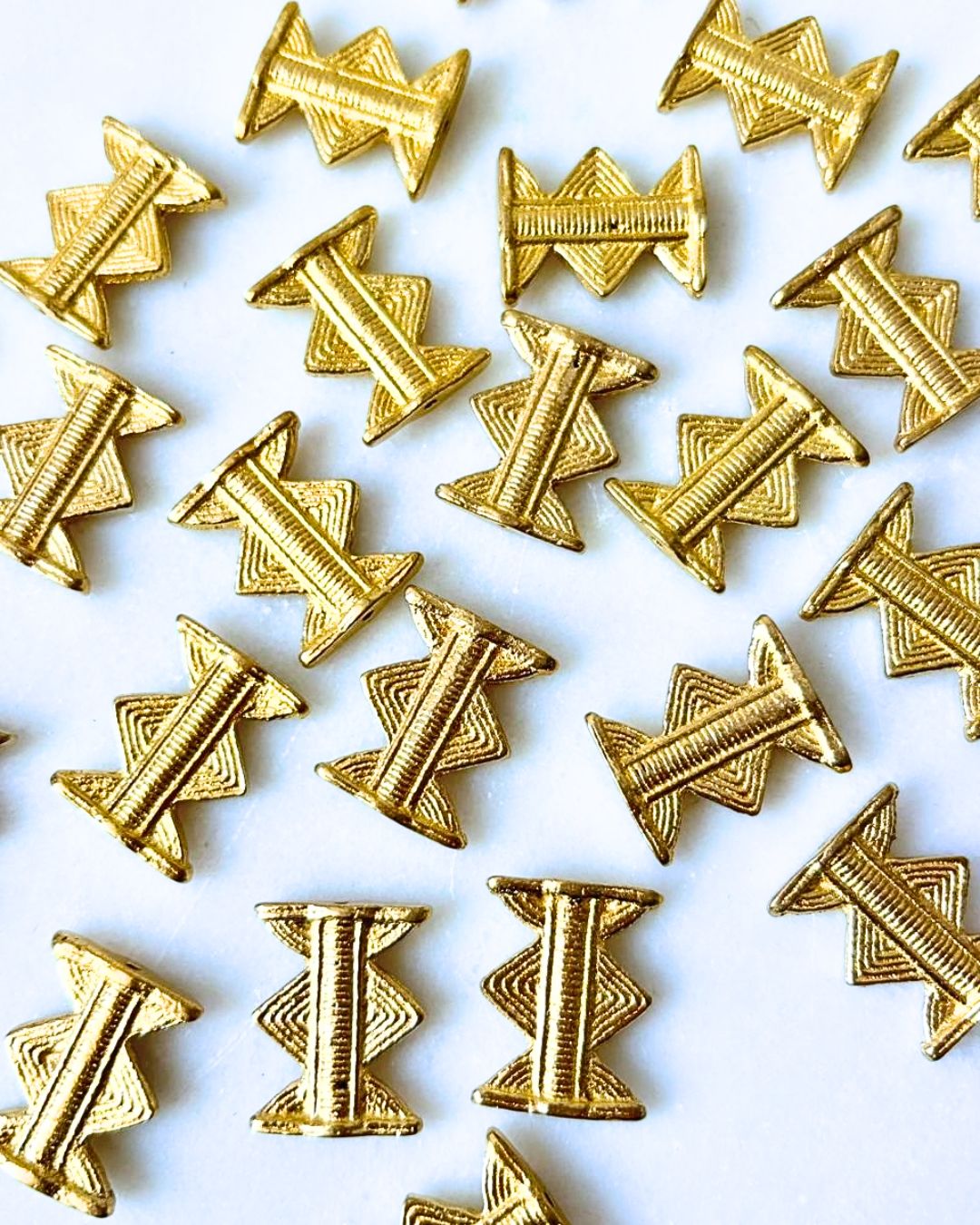Detailed Medallion Brass Charms – 1 Piece