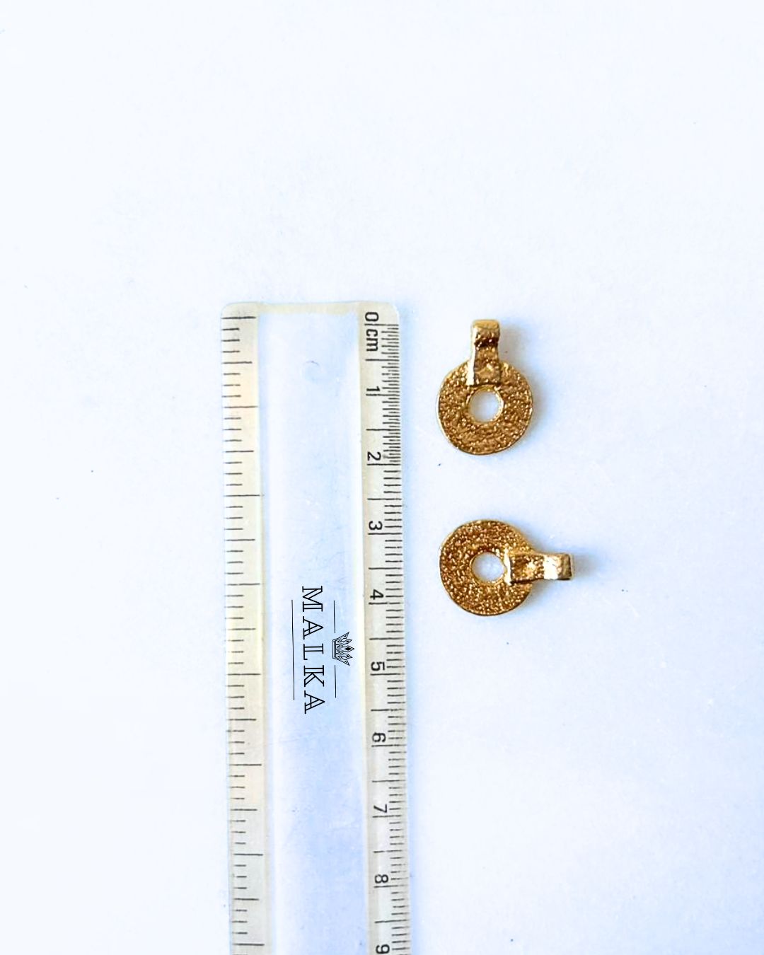 Hammered Circular Brass Charms – Pack of 10 Pieces - Image 3