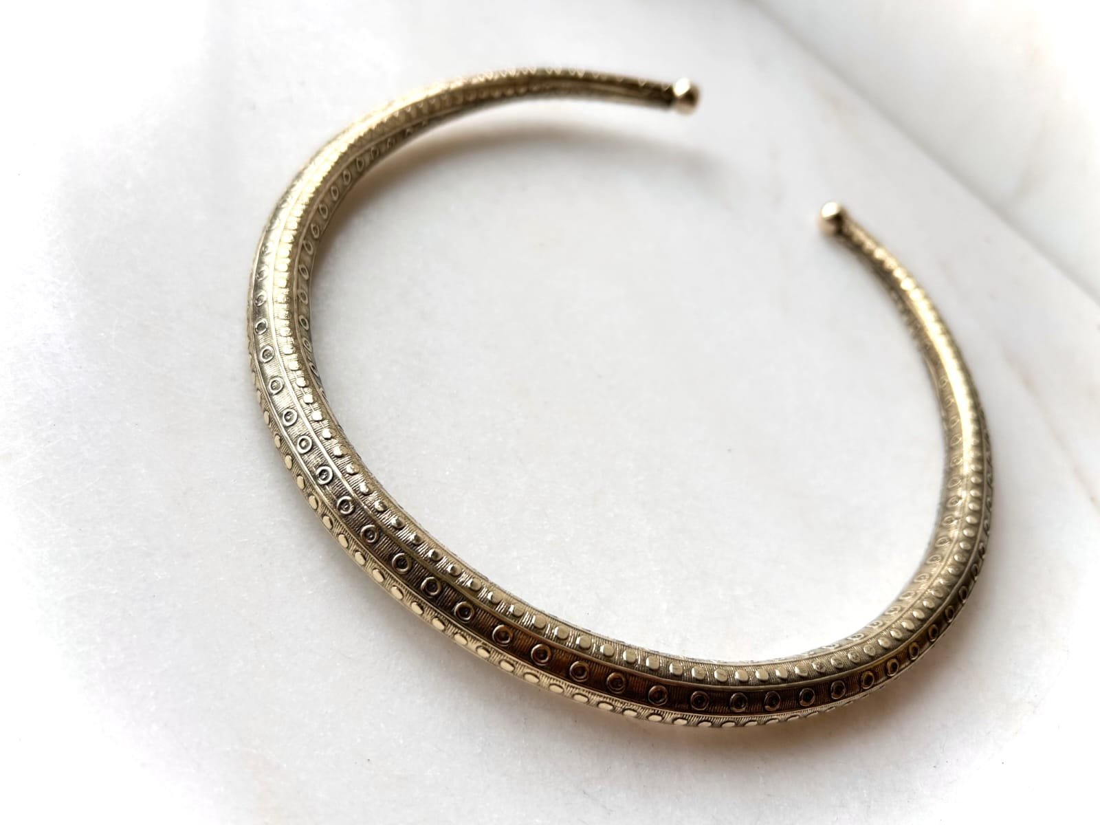 Open Scroll Brass Choker - Image 2