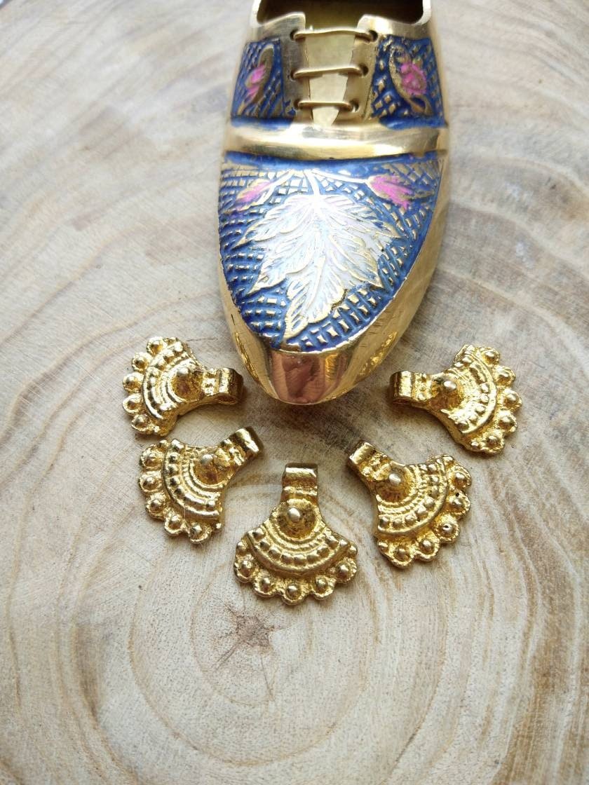 Beaded Fan Brass Charms – Pack of 10 Pieces - Image 3