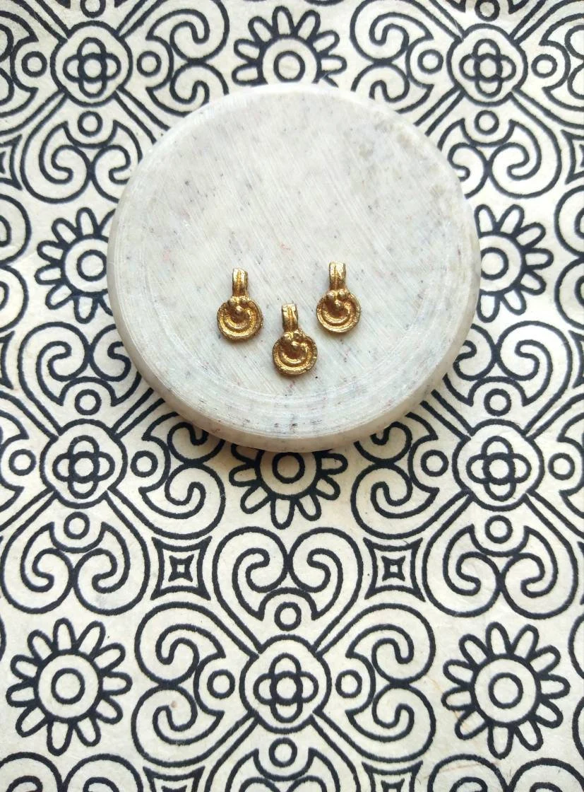 Spiral Brass Charms 11mm – Pack of 10 Pieces - Image 3