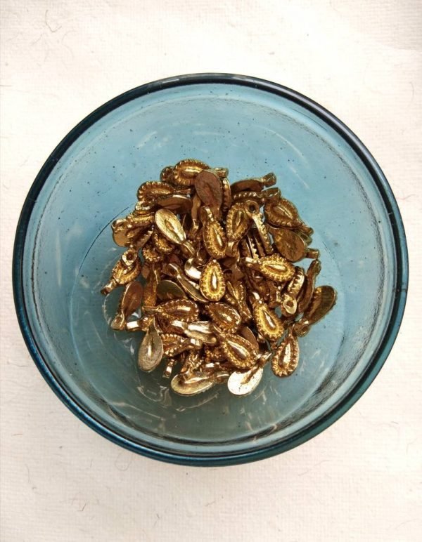 Textured Teardrop Brass Charms – Pack of 10 Pieces - Image 4