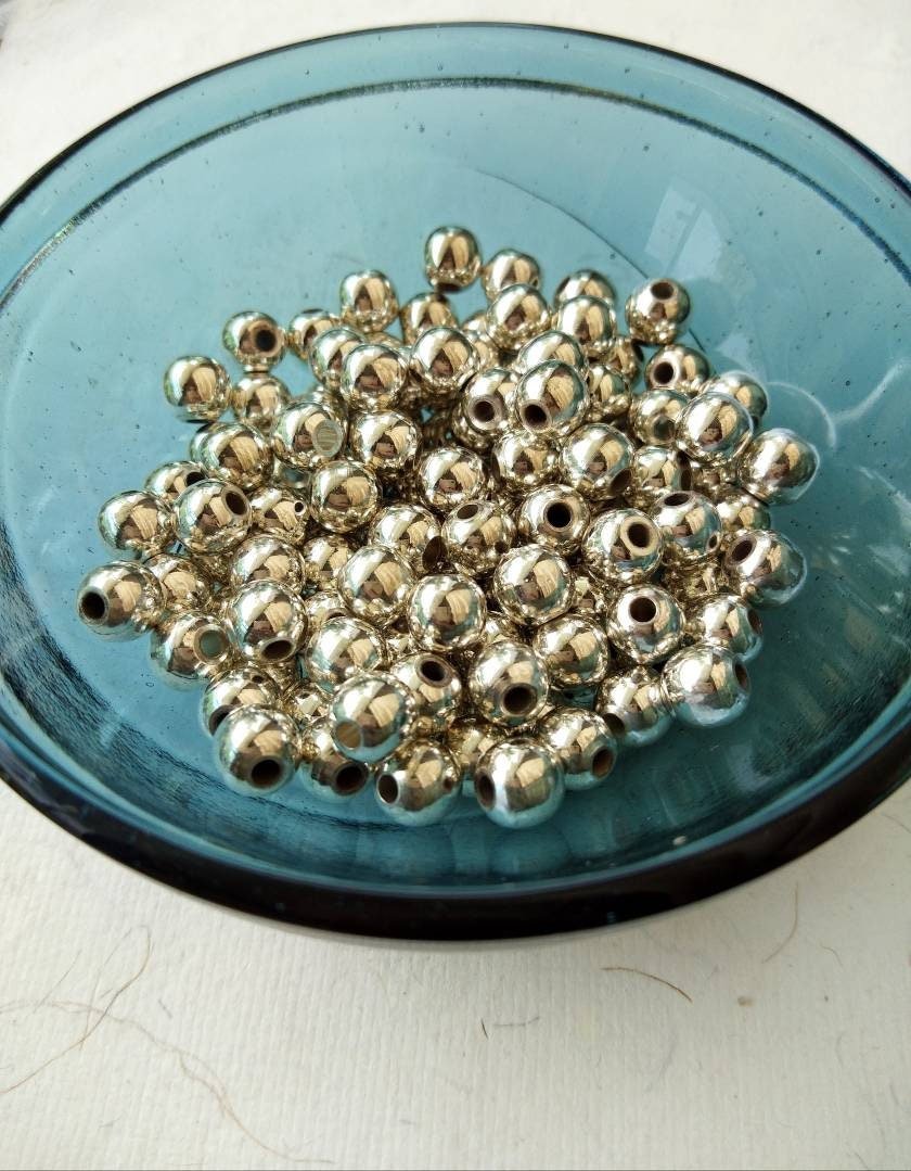 7mm Silver-Filled Round Beads – 20g ≈ 14 Beads - Image 10
