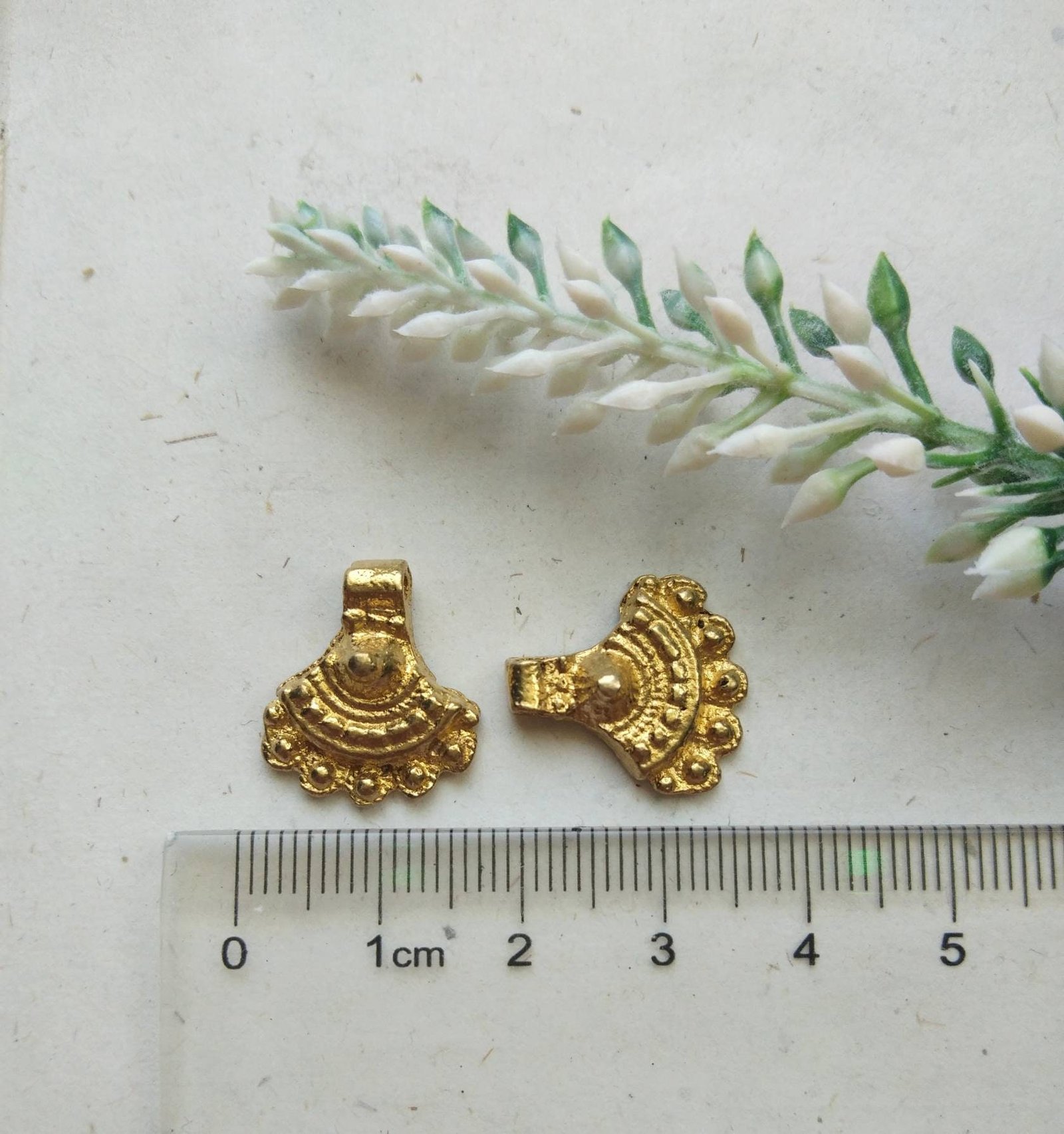 Beaded Fan Brass Charms – Pack of 10 Pieces - Image 4