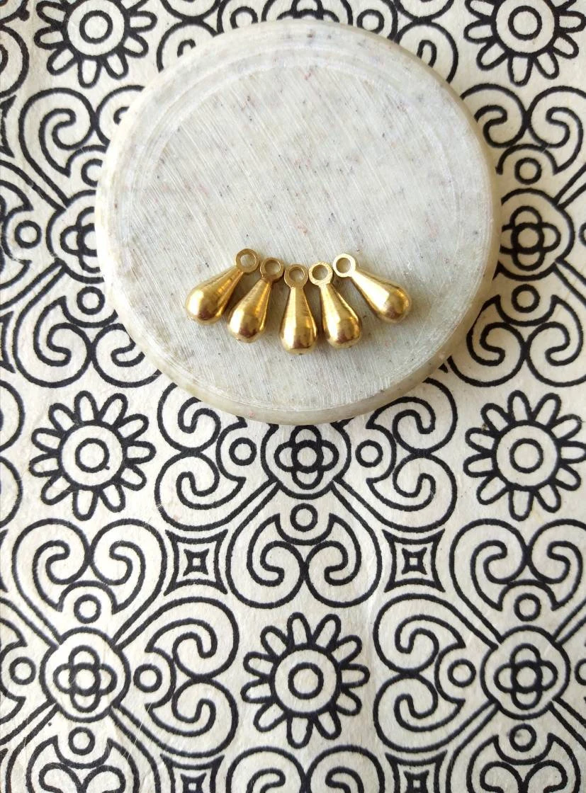 Drop Brass Charms – Pack of 10 Pieces - Image 4