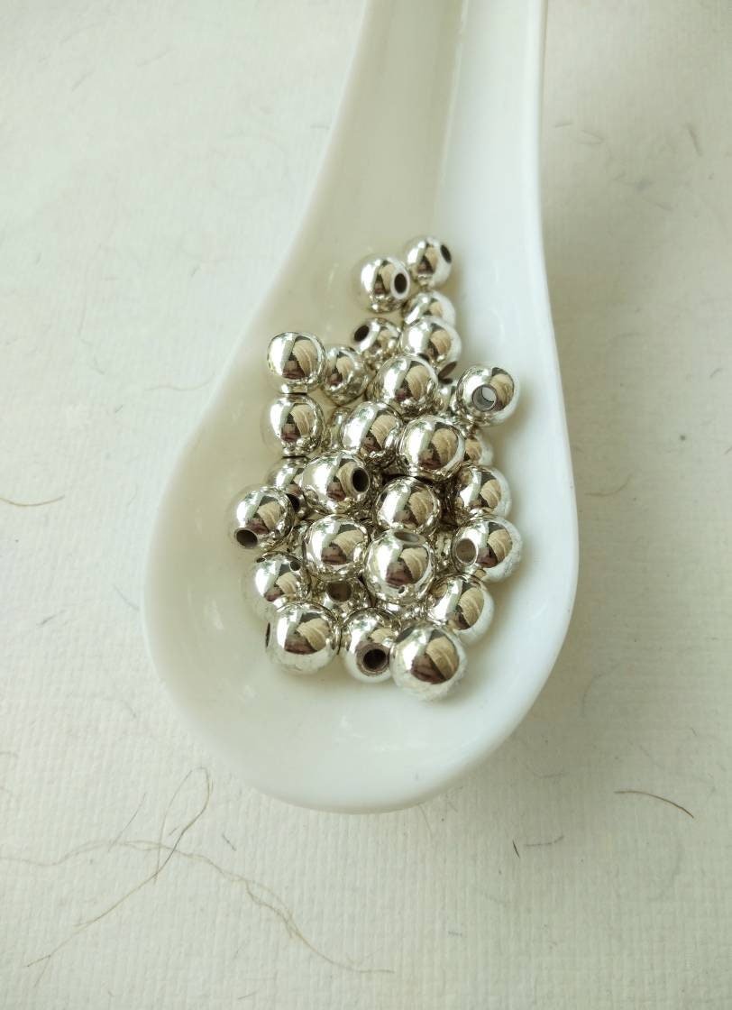 7mm Silver-Filled Round Beads – 20g ≈ 14 Beads - Image 4