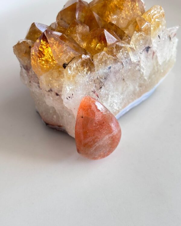 24mm Natural Sunstone Stone