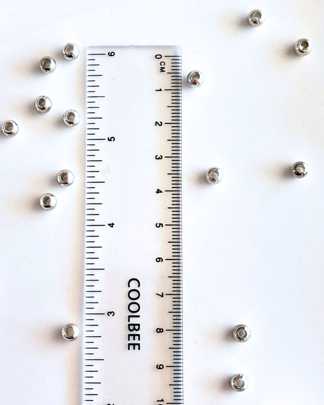 5mm Silver-Filled Round Beads – 20g ≈ 52 Beads - Image 3