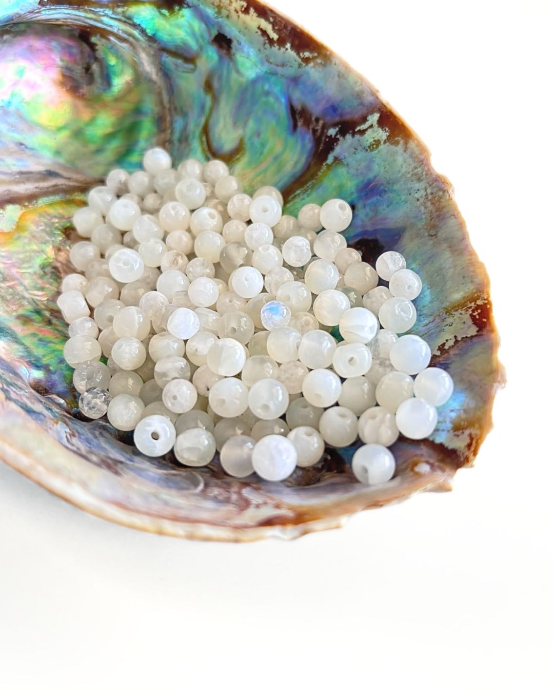 Moonstone Beads 5–6mm – 10 Pieces - Image 2