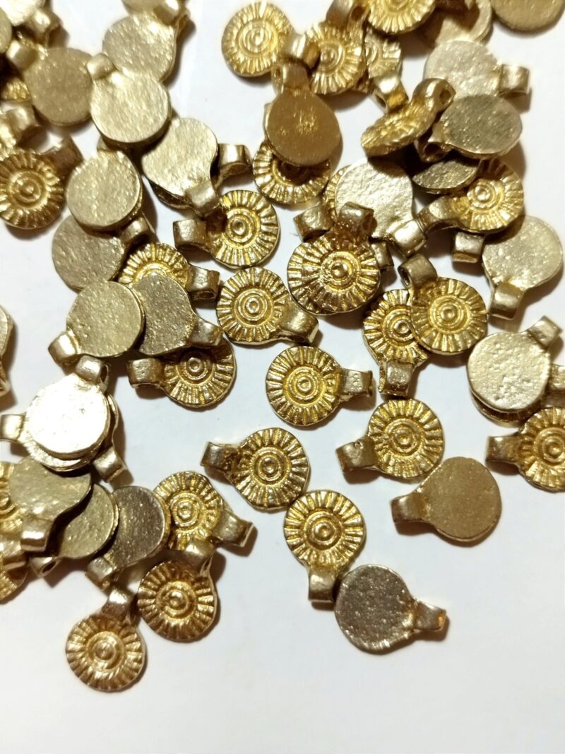 Shell Brass Charms – Pack of 10 Pieces - Image 3