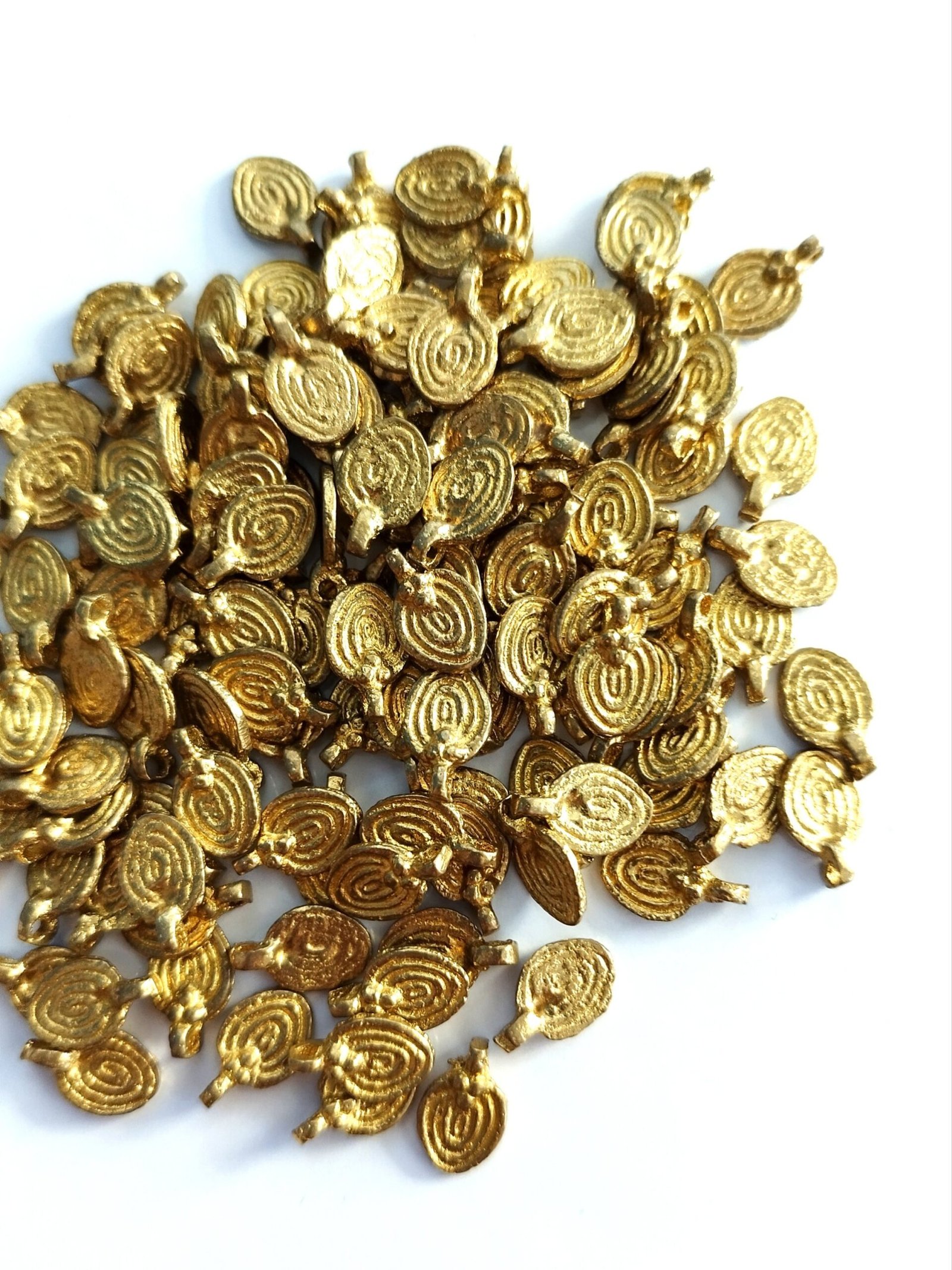 Teardrop Arch Brass Charms – Pack of 10 Pieces