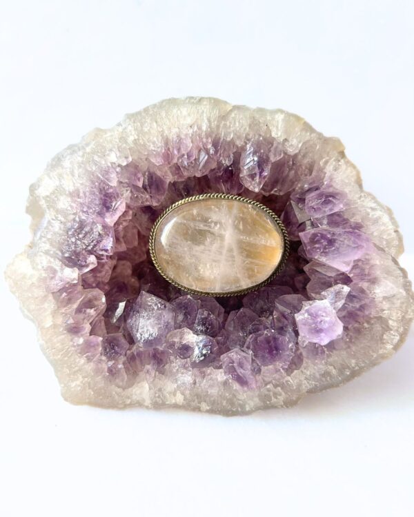38mm Oval Rose Quartz Grooved Stone