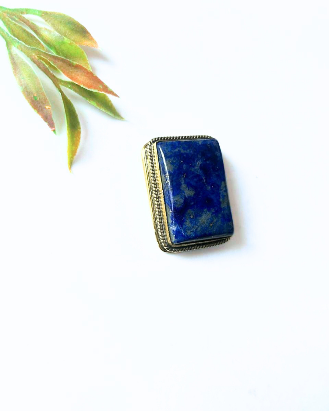 34mm Lapis Lazuli Grooved Stone with Brass Groove - Image 2