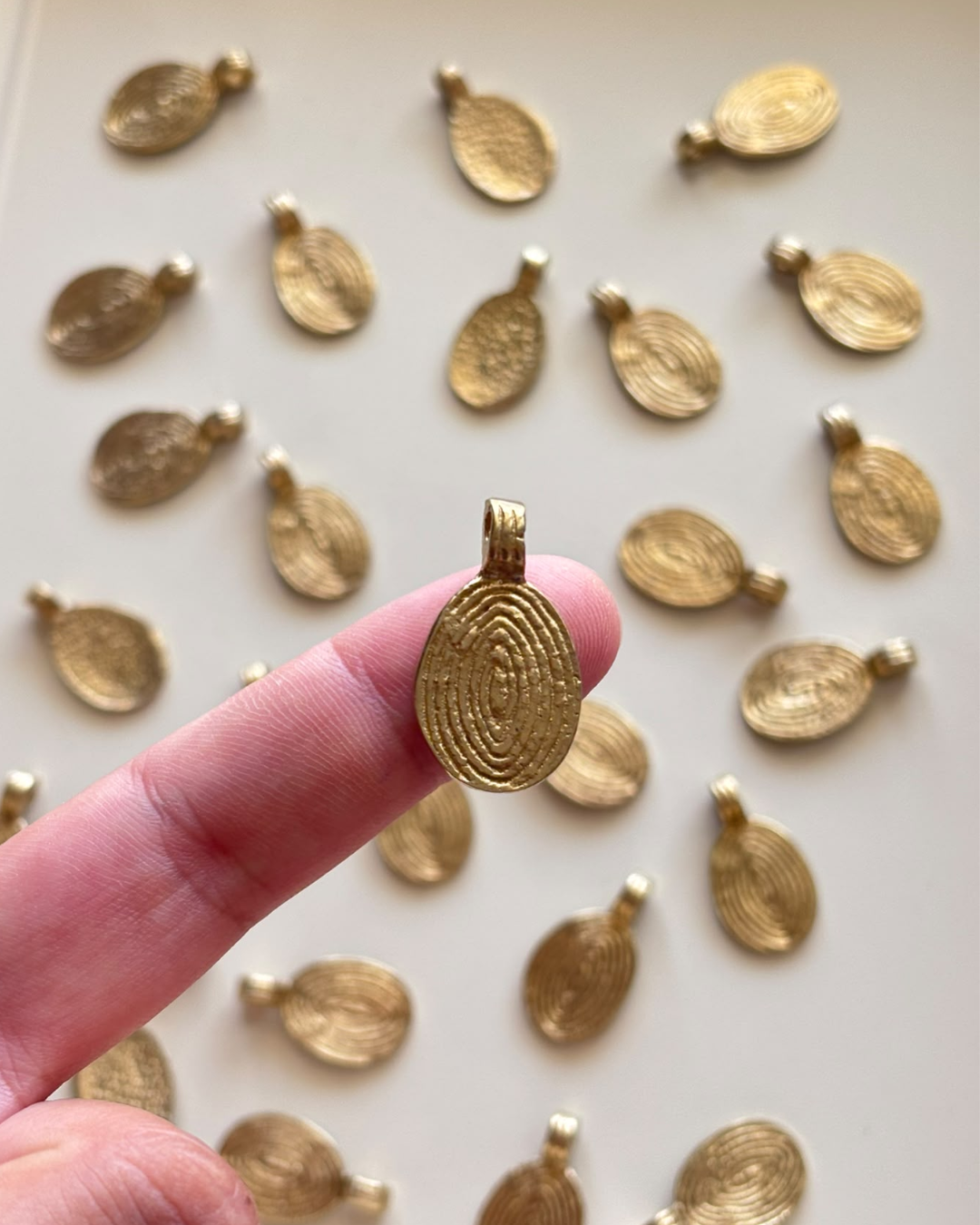 Oval Spiral Texture Brass Pendant - Image 2