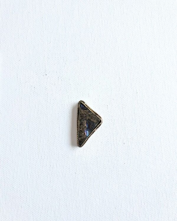32X19mm Abalone Grooved Stone
