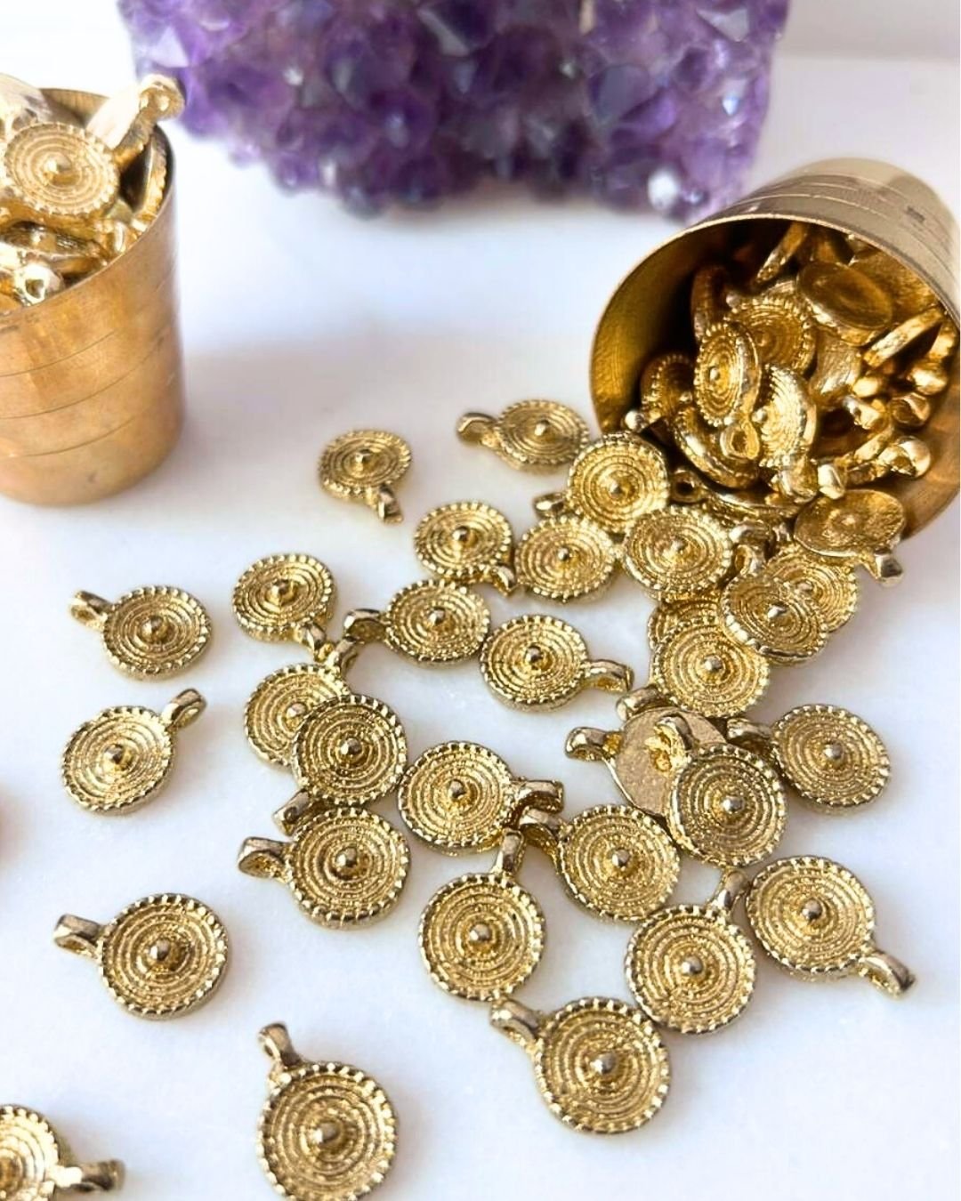 Spiral Sun Brass Charms – Pack of 5 Pieces - Image 3