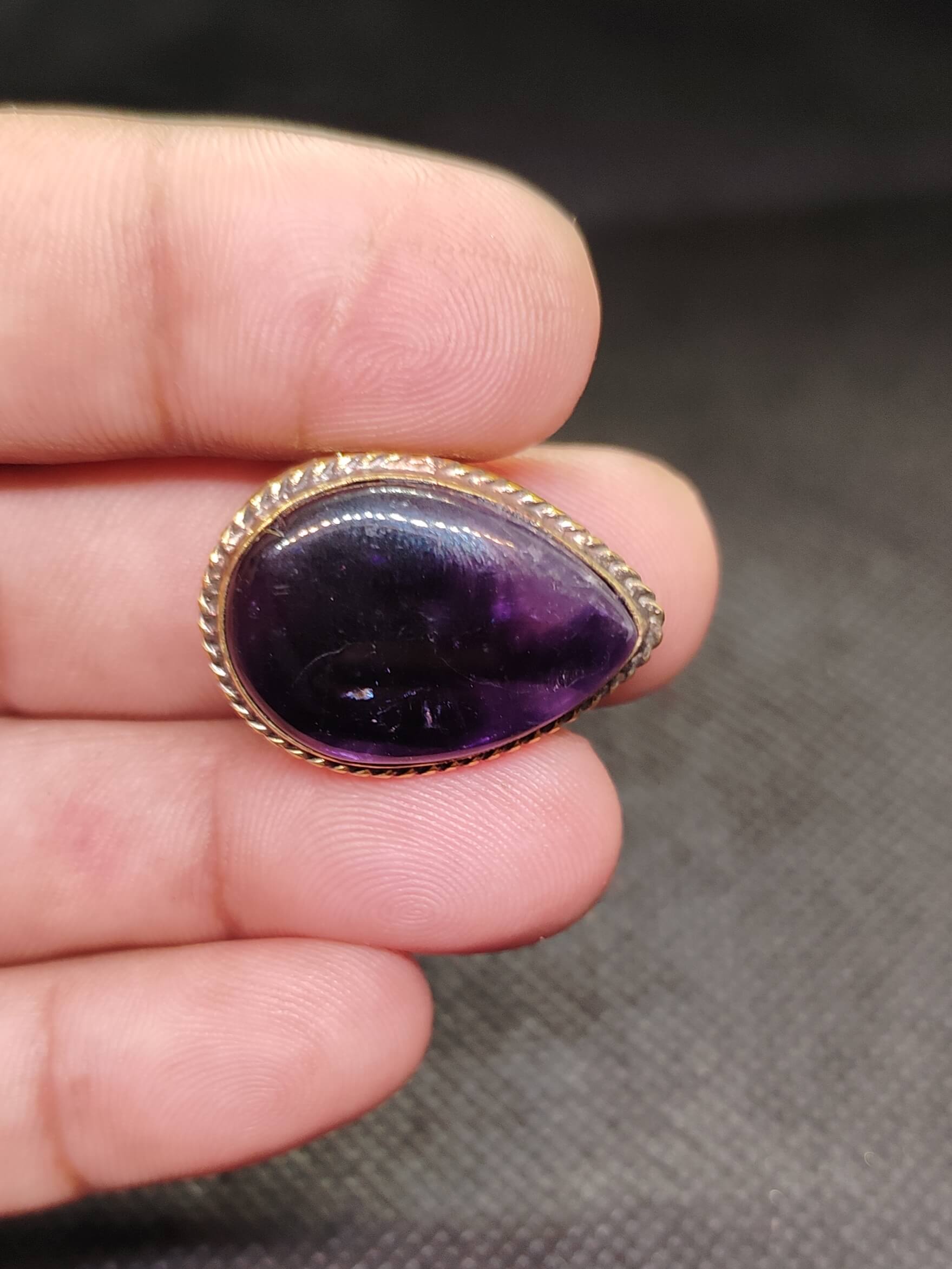 28mm Amethyst Grooved Stone - Image 2
