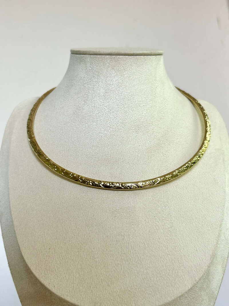 Bloomline Blossom Embossed Brass Choker - Image 5