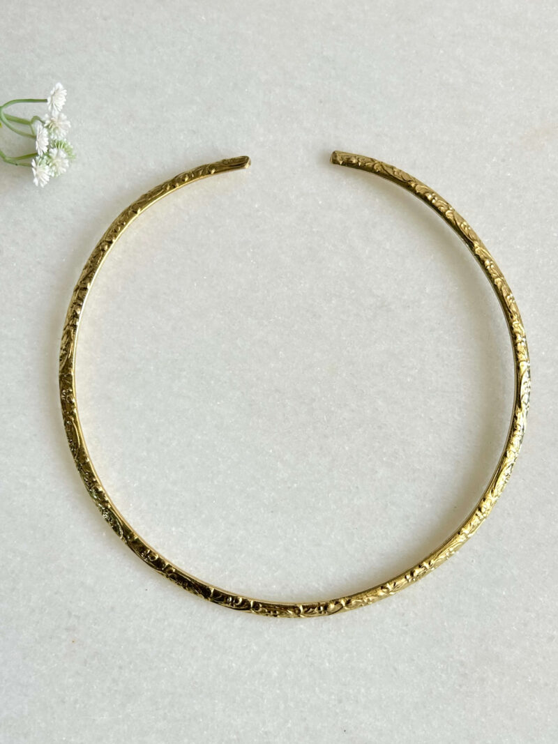 Bloomline Blossom Embossed Brass Choker - Image 6