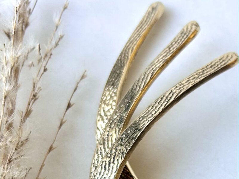 Organic Wave Brass Choker - Image 3