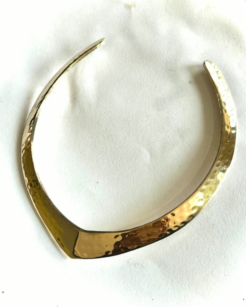 Mirage Curve Hammered Brass Choker - Image 2