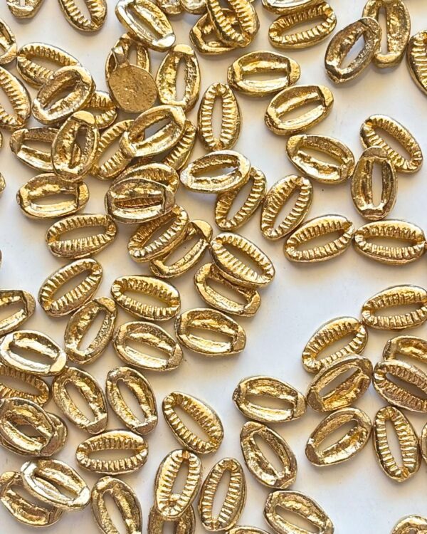 15mm Shell Brass Charms – Pack of 5 Pieces