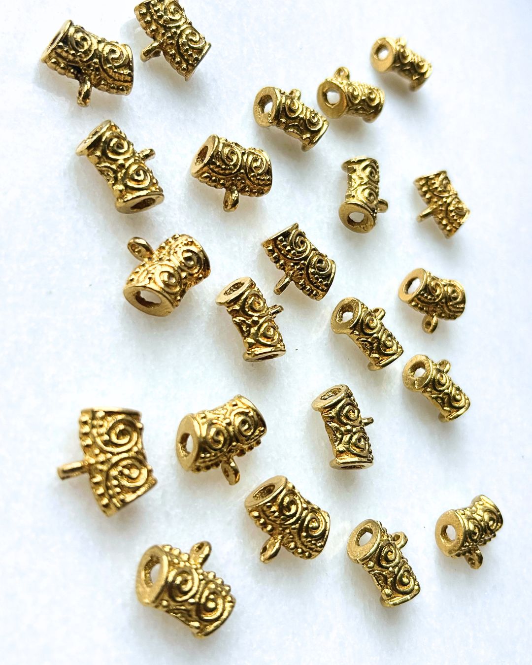 Ornate Barrel Brass Pendant – 1 Piece