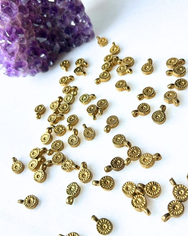 Sunburst Disc Brass Charms – Pack of 5 Pieces