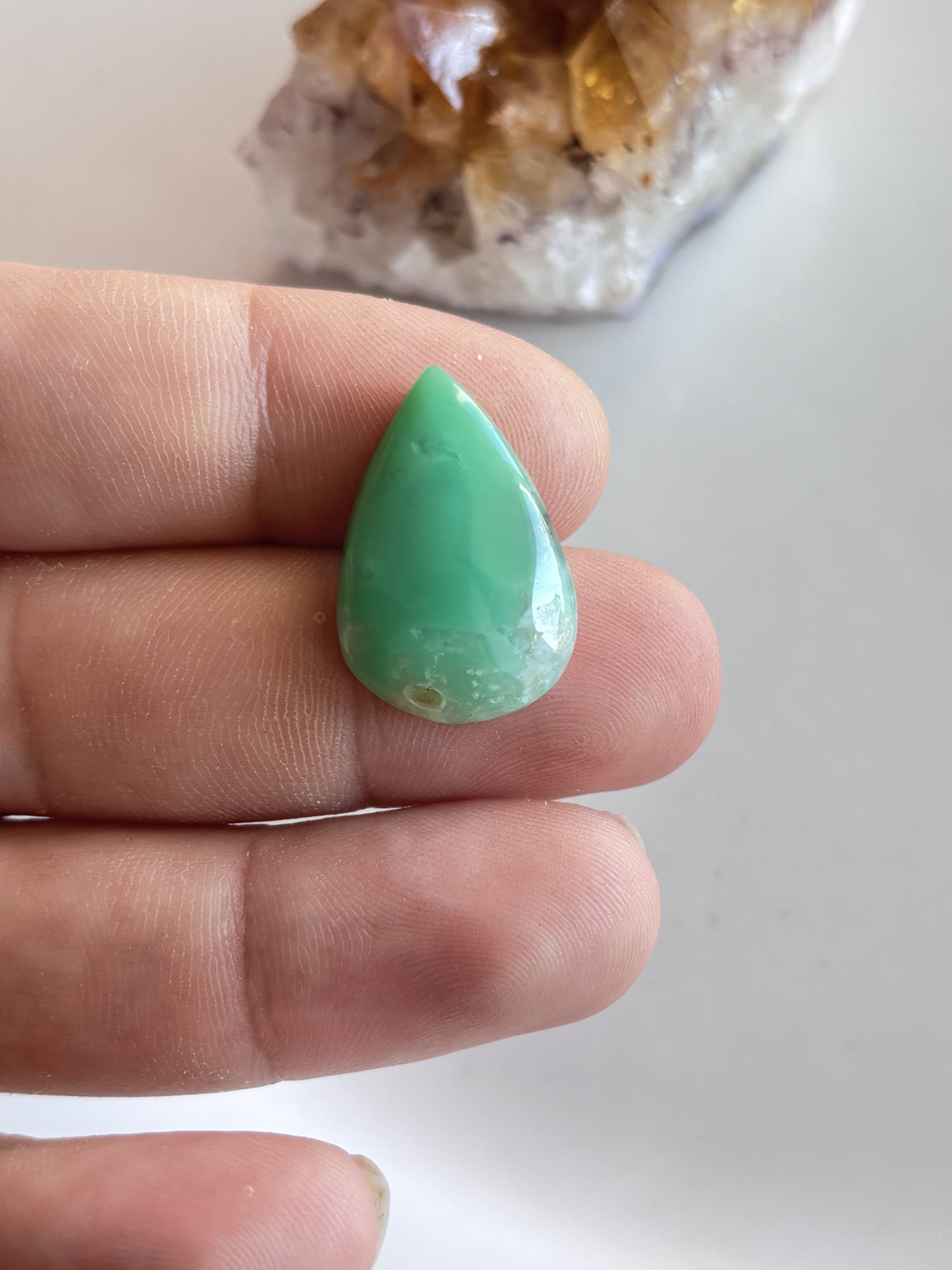 25mm Chrysoprase Cabochon for Macramé Necklaces - Image 2
