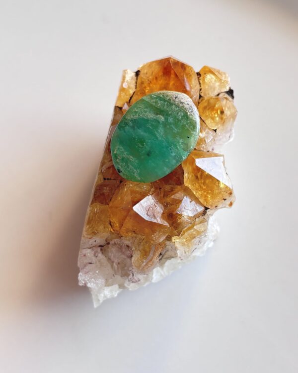 25mm Chrysoprase Cabochon for Handcrafted Accessories