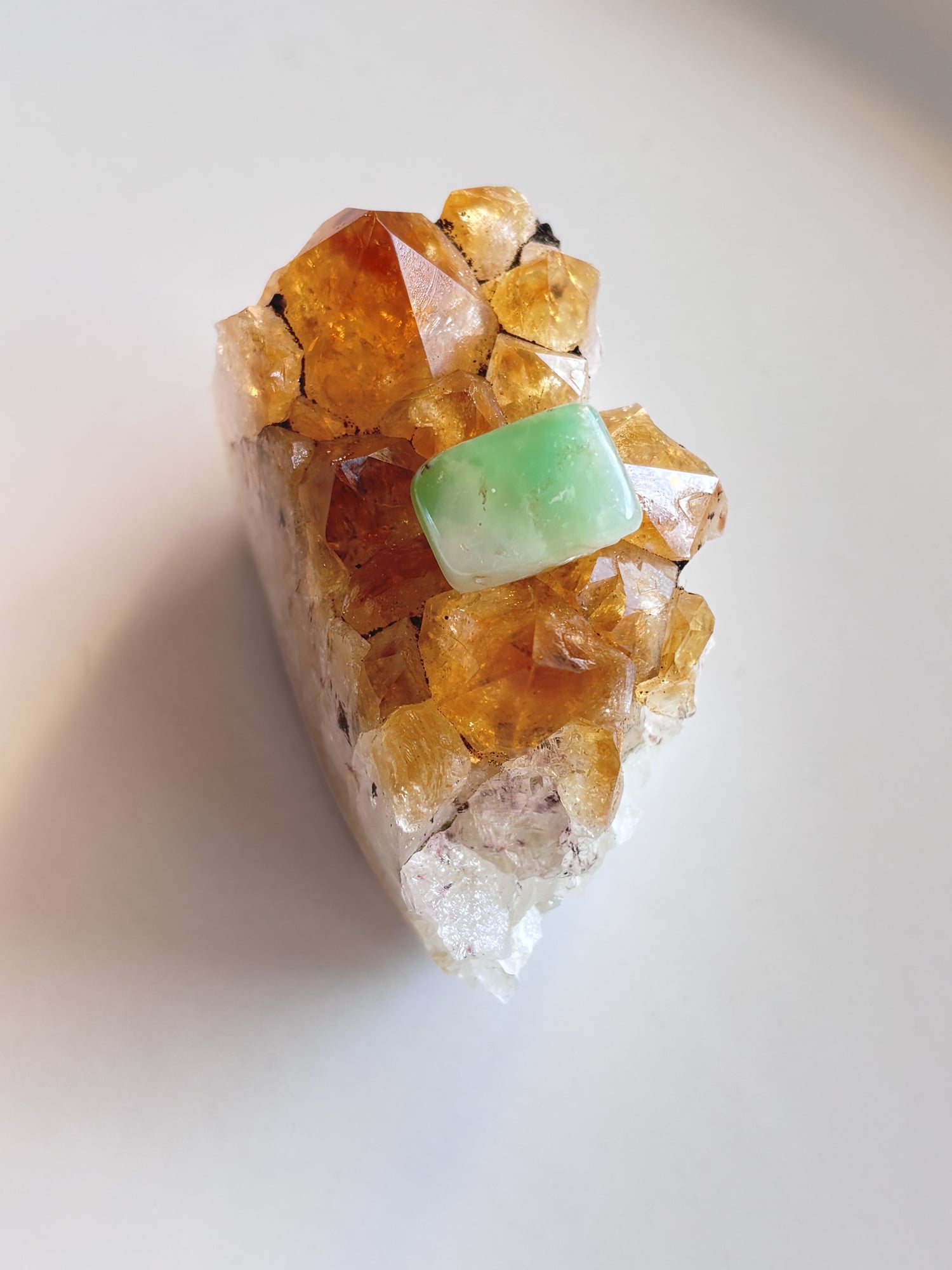 16mm Chrysoprase Cabochon for Macramé Necklaces