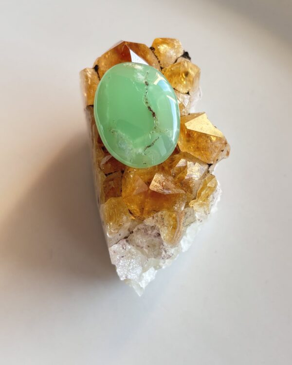 26mm Chrysoprase Cabochon for Handcrafted Accessories