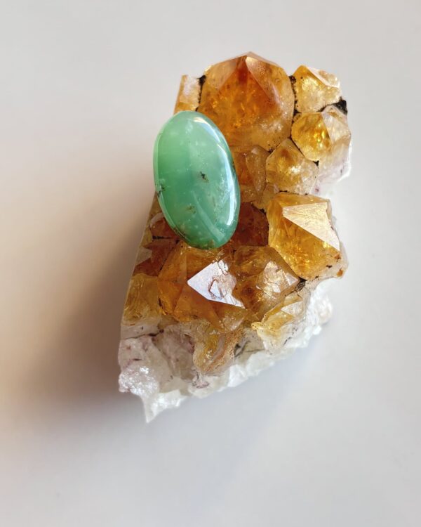 22mm Chrysoprase Cabochon for Macramé Necklaces