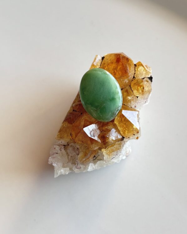25mm Chrysoprase Cabochon for Handcrafted Accessories