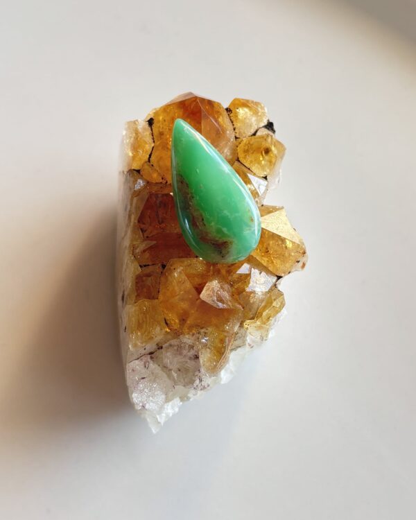29mm Chrysoprase Cabochon for Wrapped Pendants