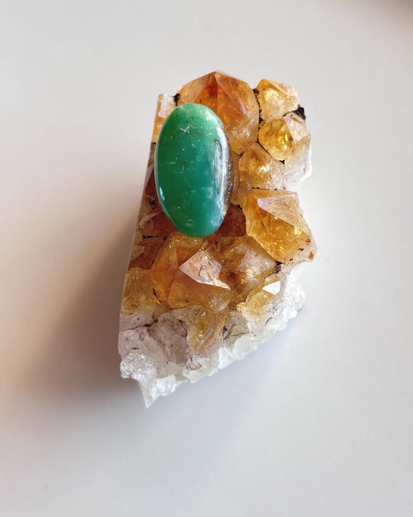 25mm Chrysoprase Gemstone for Wire-Wrapped Jewelry