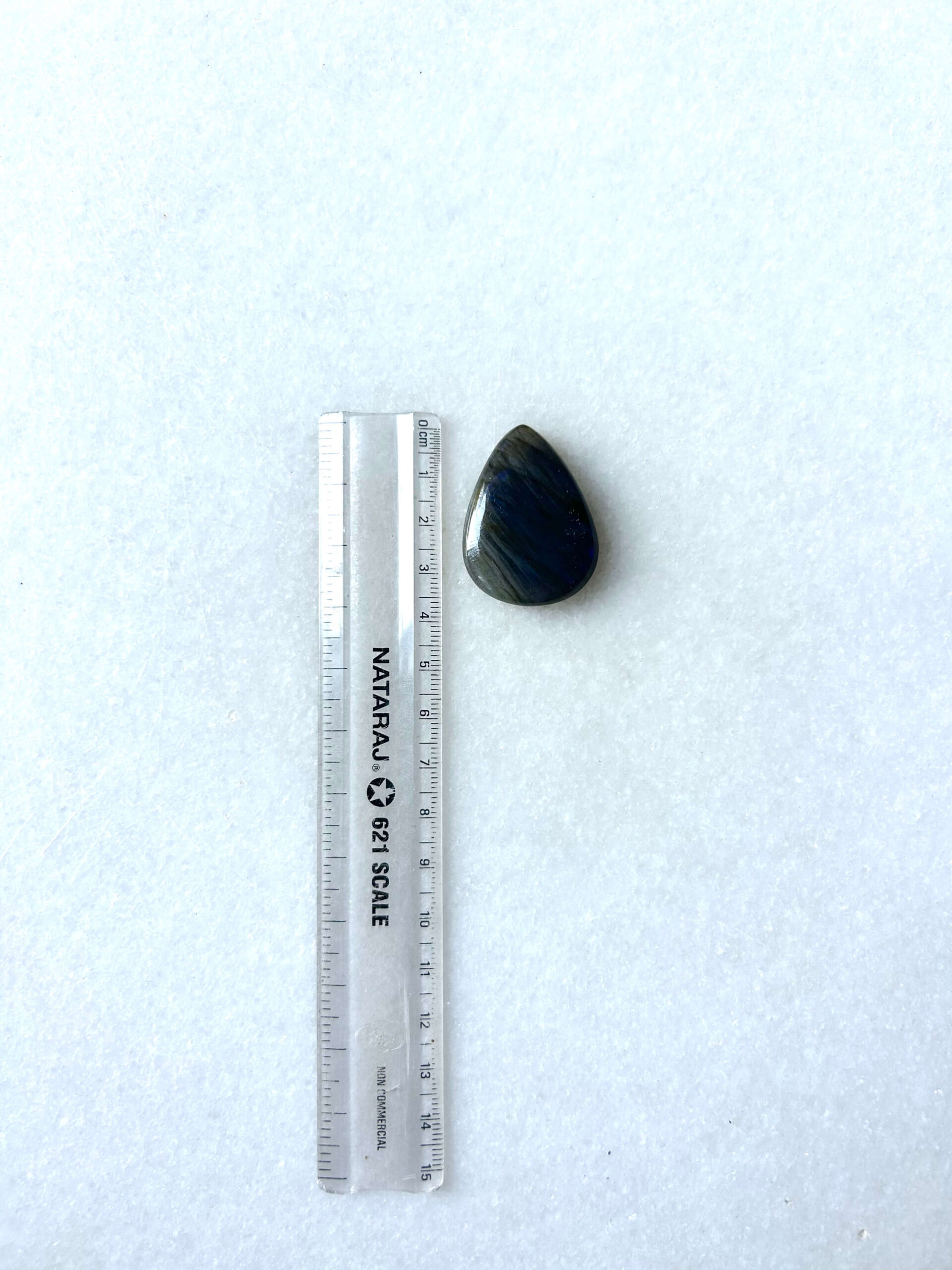38 mm Blue Labradorite for Macrame - Image 2