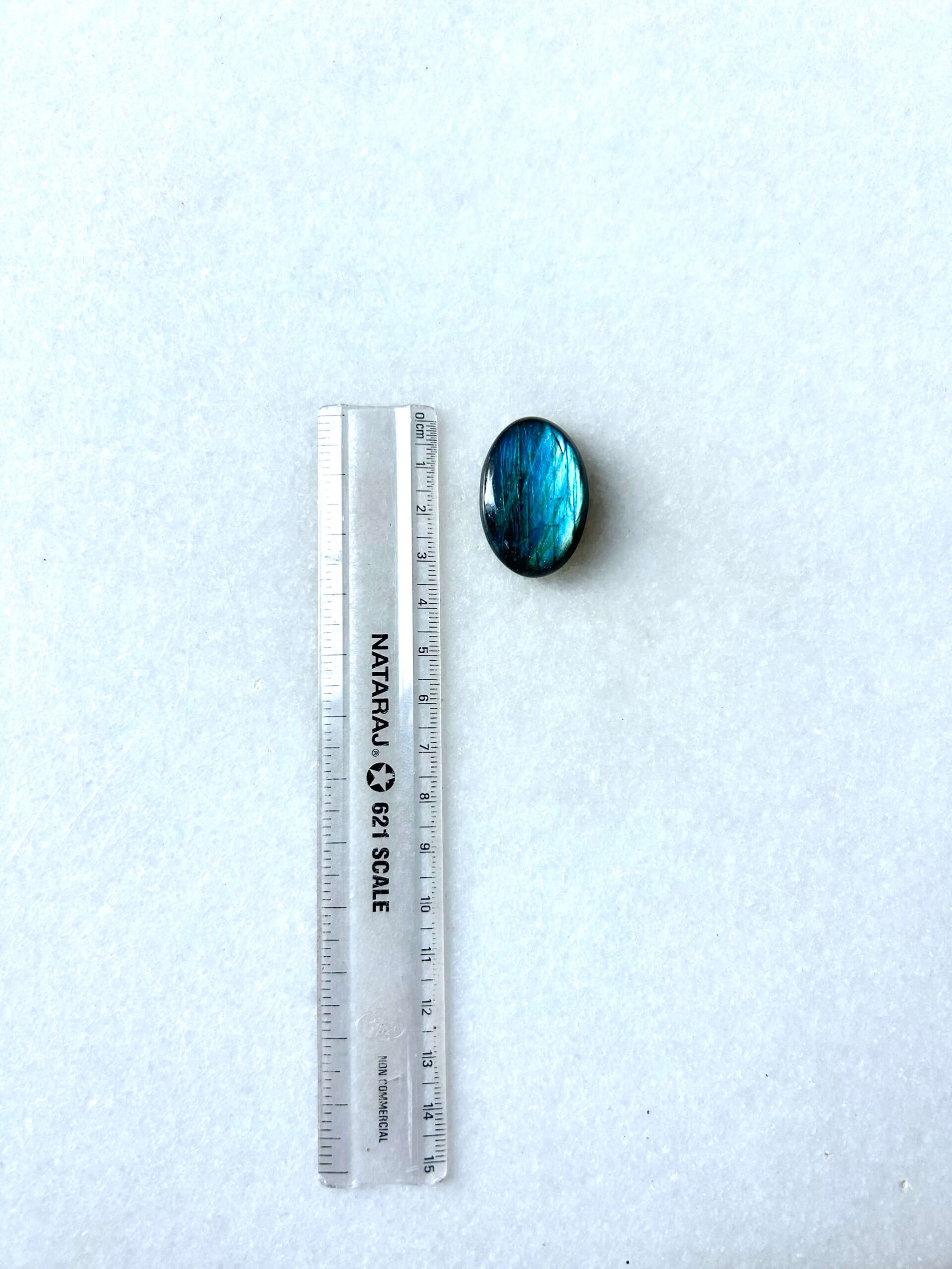 34 mm Blue Flash Labradorite Gemstone - Image 2