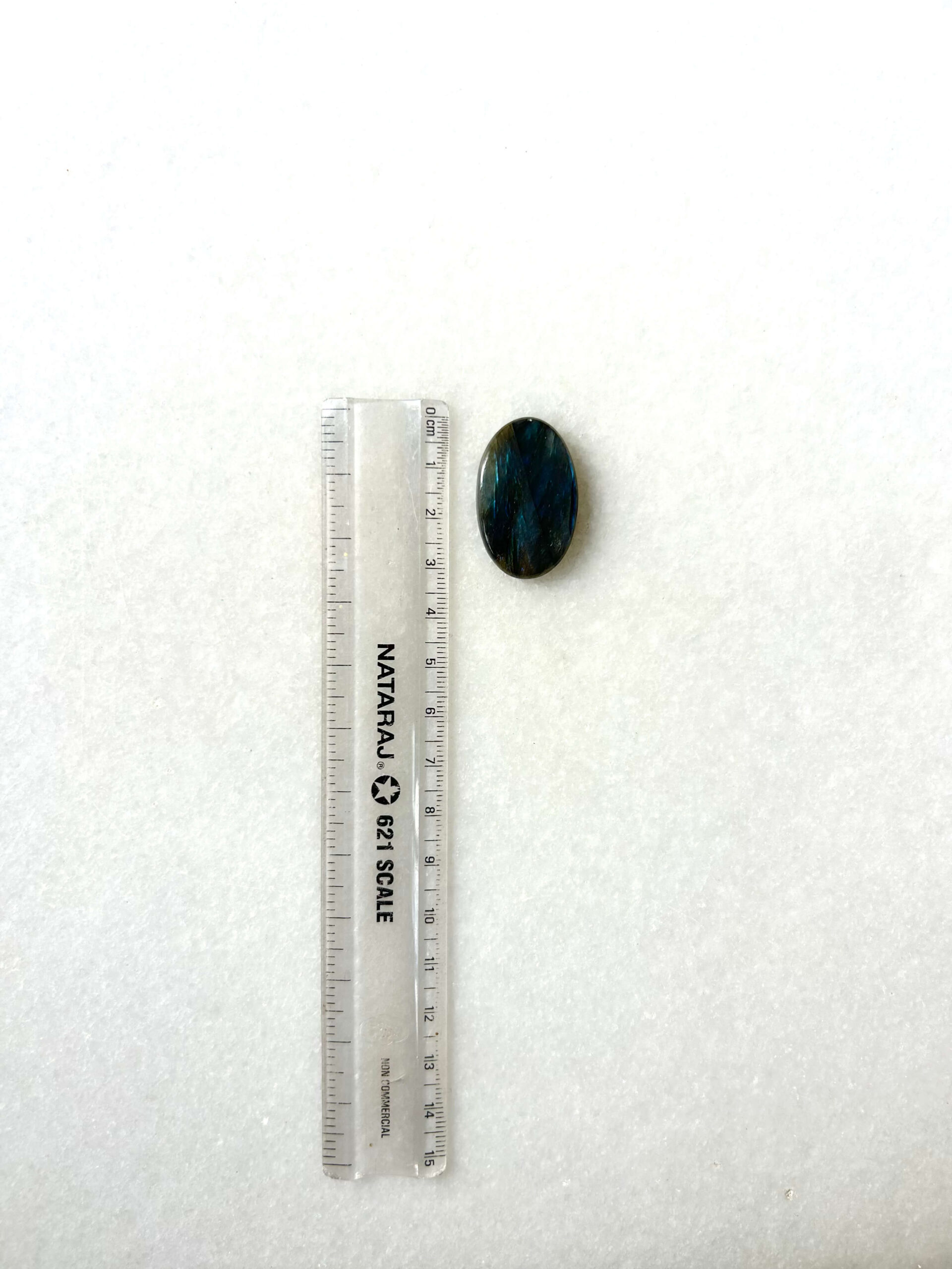 32 mm Blue Flash Labradorite Gemstone - Image 2