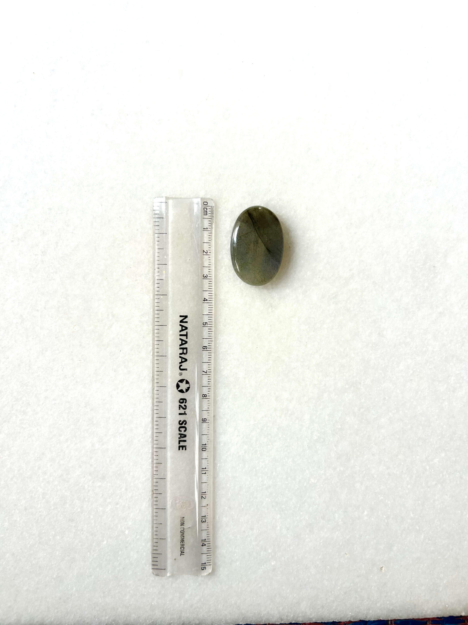 33 mm Labradorite with Blue Flash - Image 2