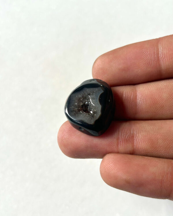22 mm Freeform Agate Stone