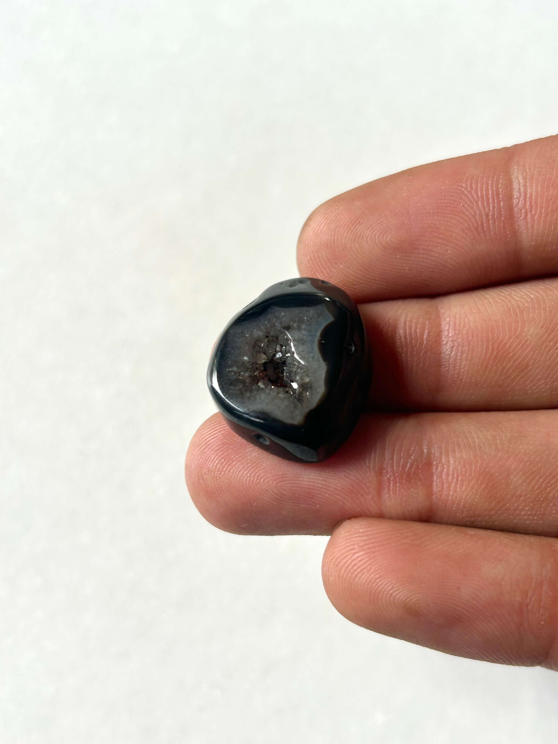 22 mm Freeform Agate Stone