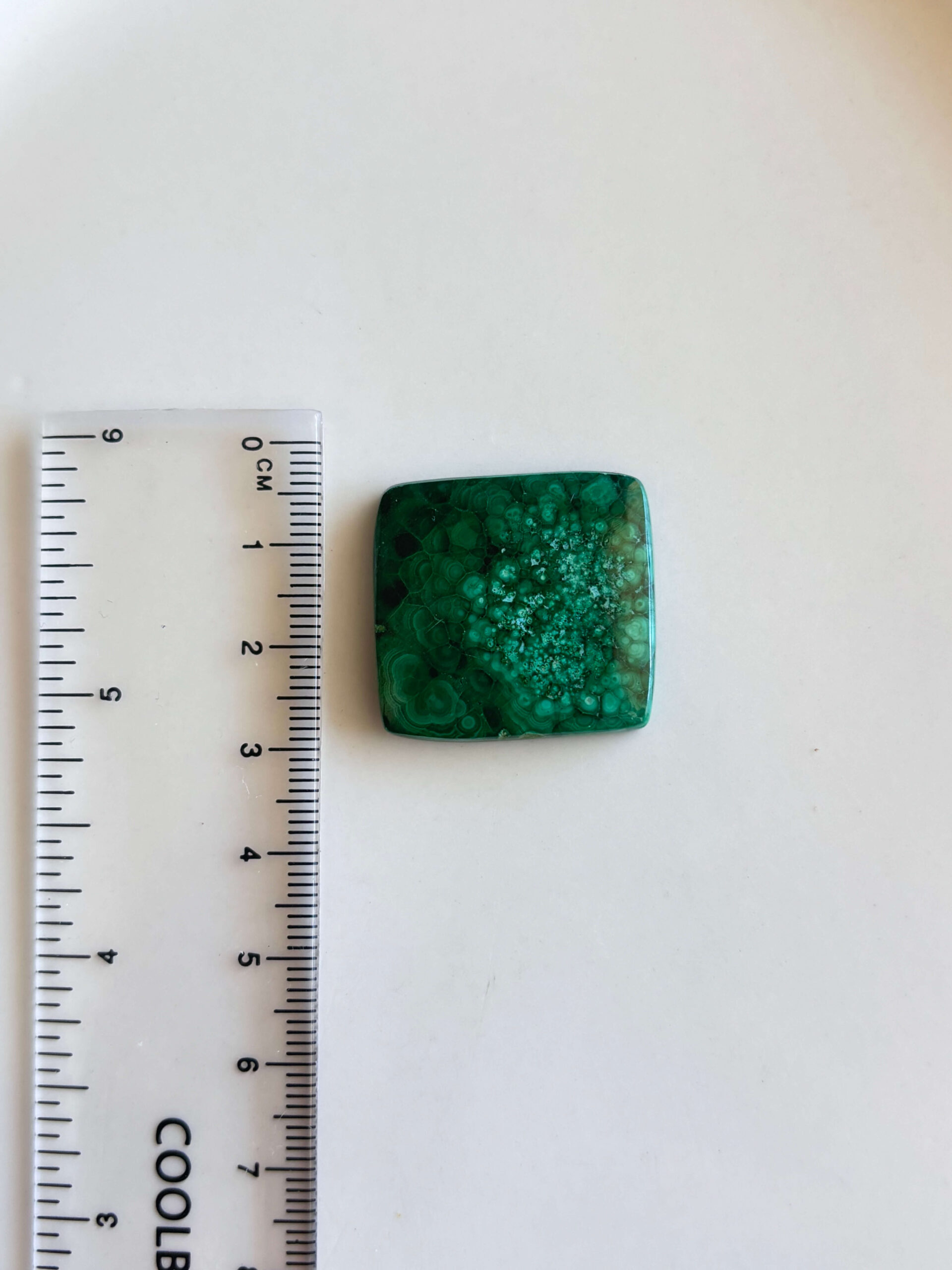28mm Malachite Stone for Wire Wrapping - Image 2