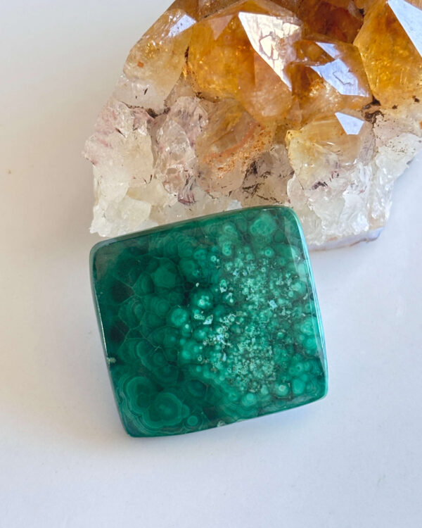 28mm Malachite Stone for Wire Wrapping