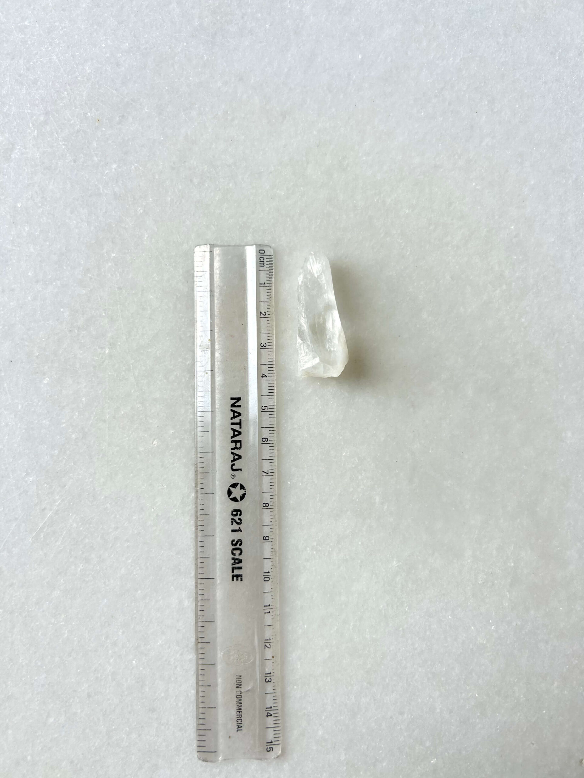 Raw Quartz Crystal for Creative Designs - Image 2