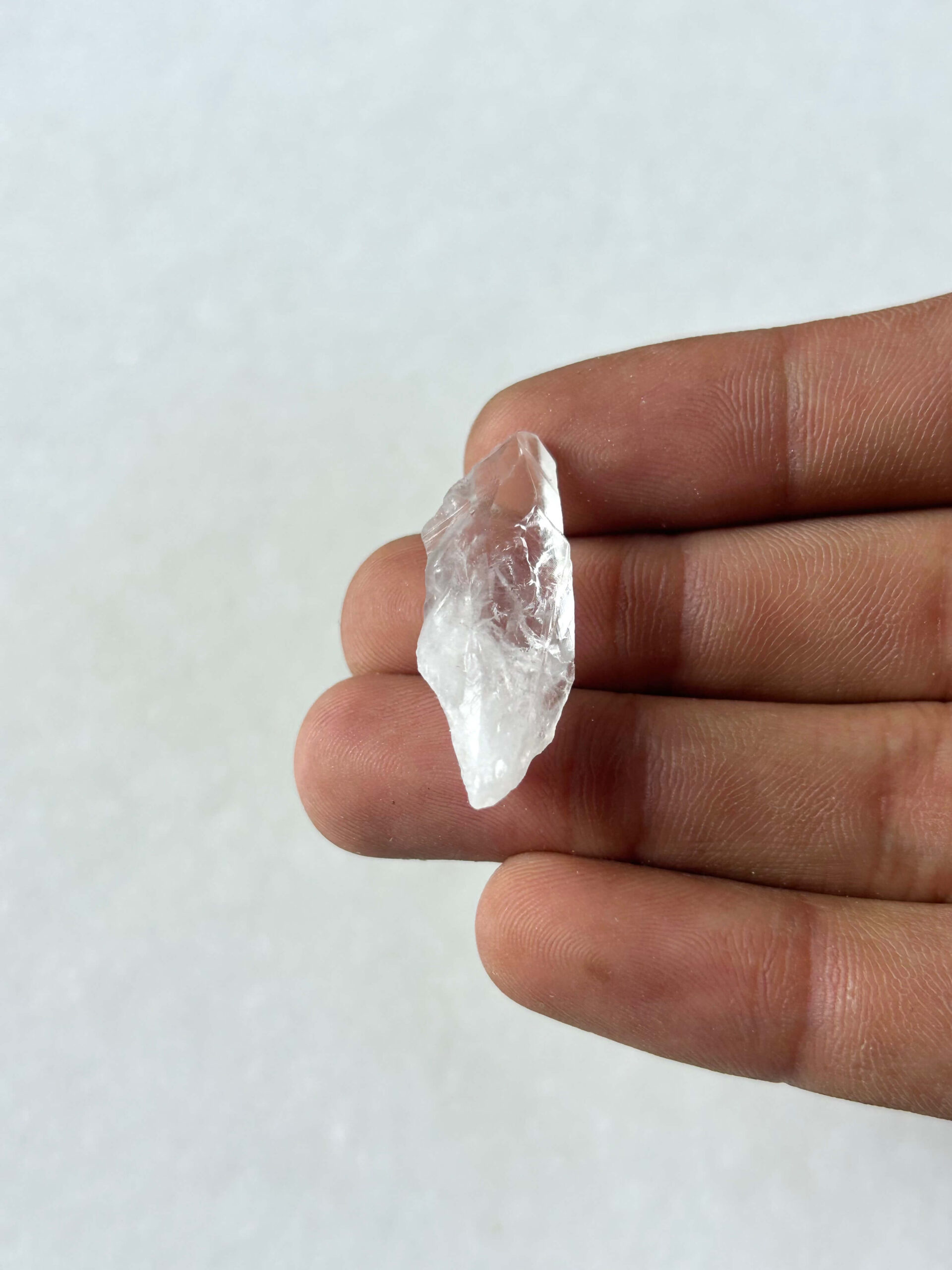 33 mm Raw Clear Quartz Stone