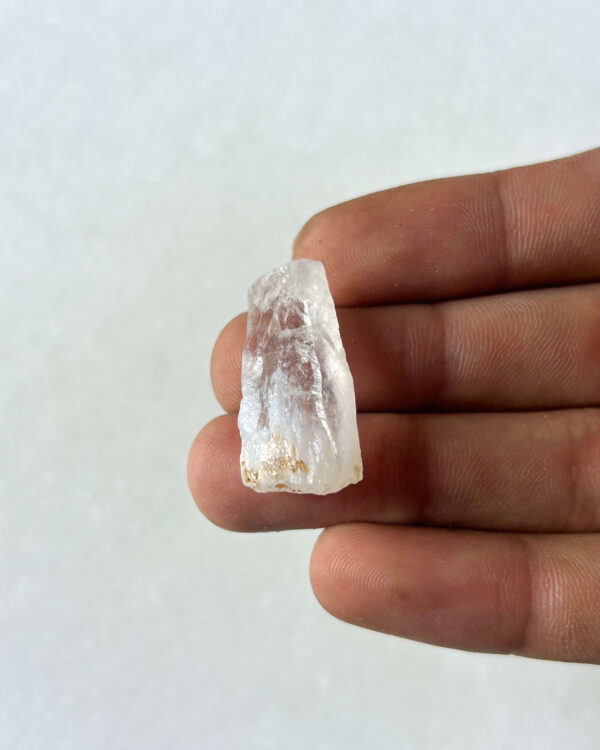 30 mm Raw Clear Quartz Stone