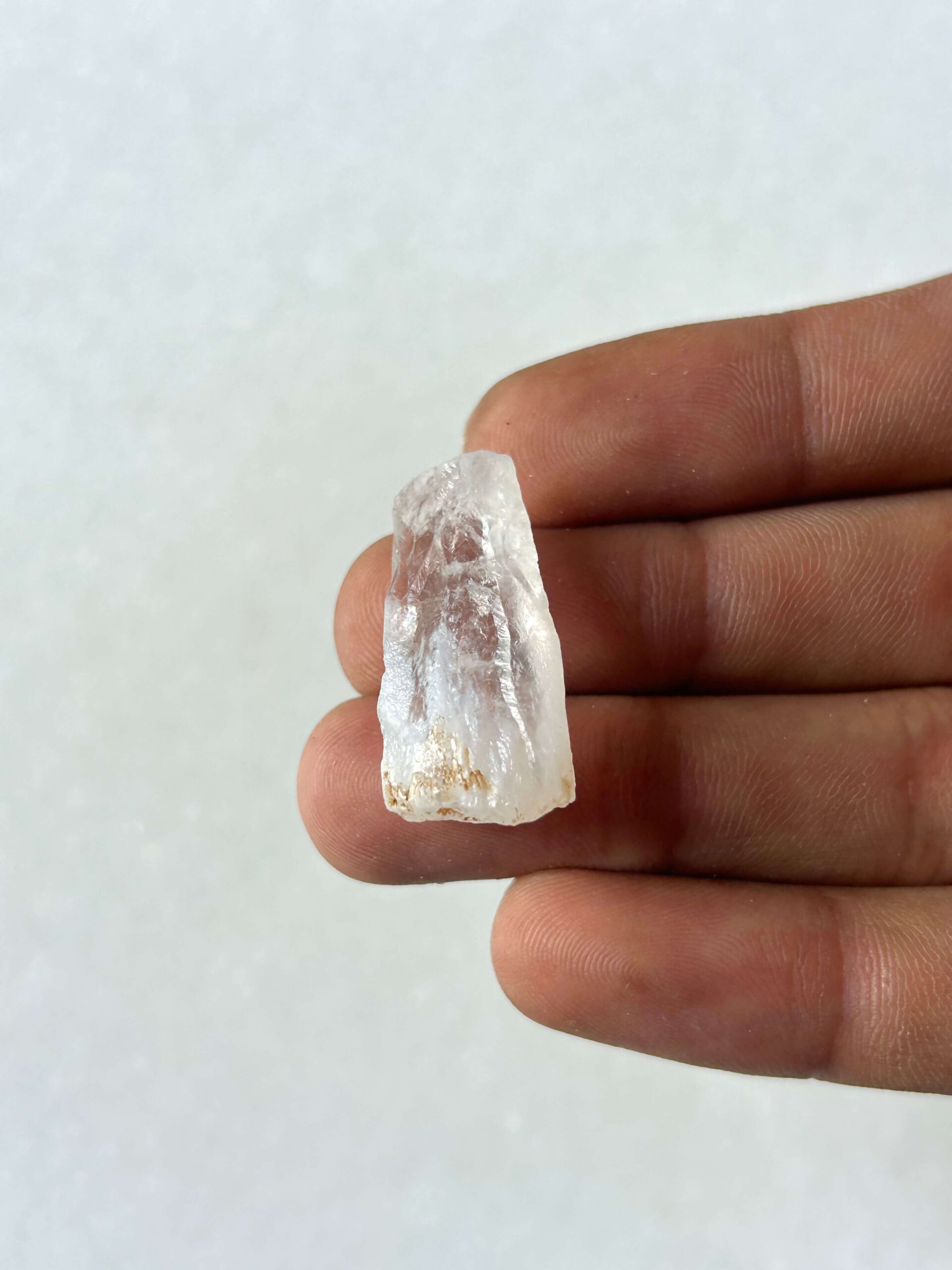 30 mm Raw Clear Quartz Stone